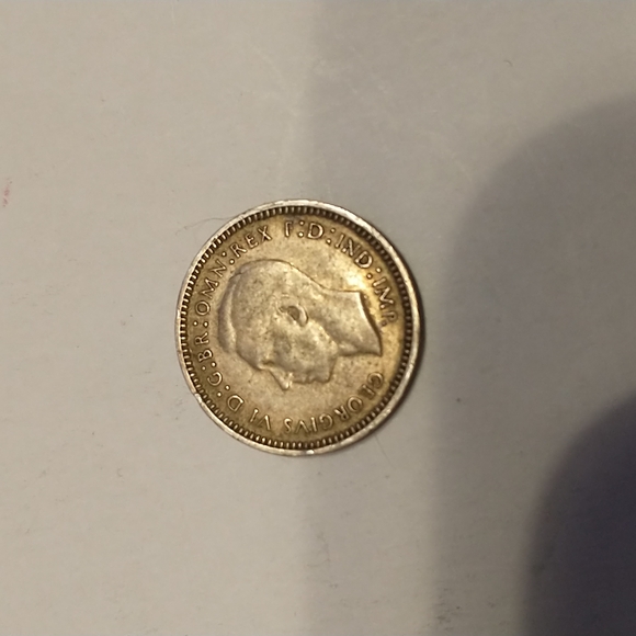 1943 Australian Threepence silver coin - Picture 2 of 2